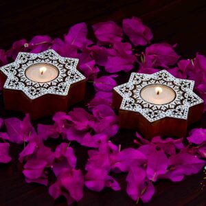 Wood carved Star Tea-Light Holders (set of 2)